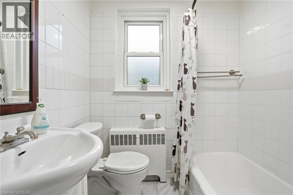#104 60 ROBINSON Street - 20