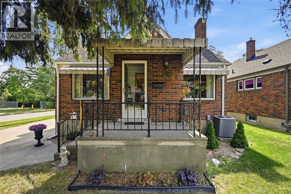 889 PATRICE DRIVE - 2