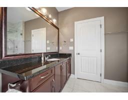 5528 189a Street, Surrey, BC V3S6X1 Photo 24