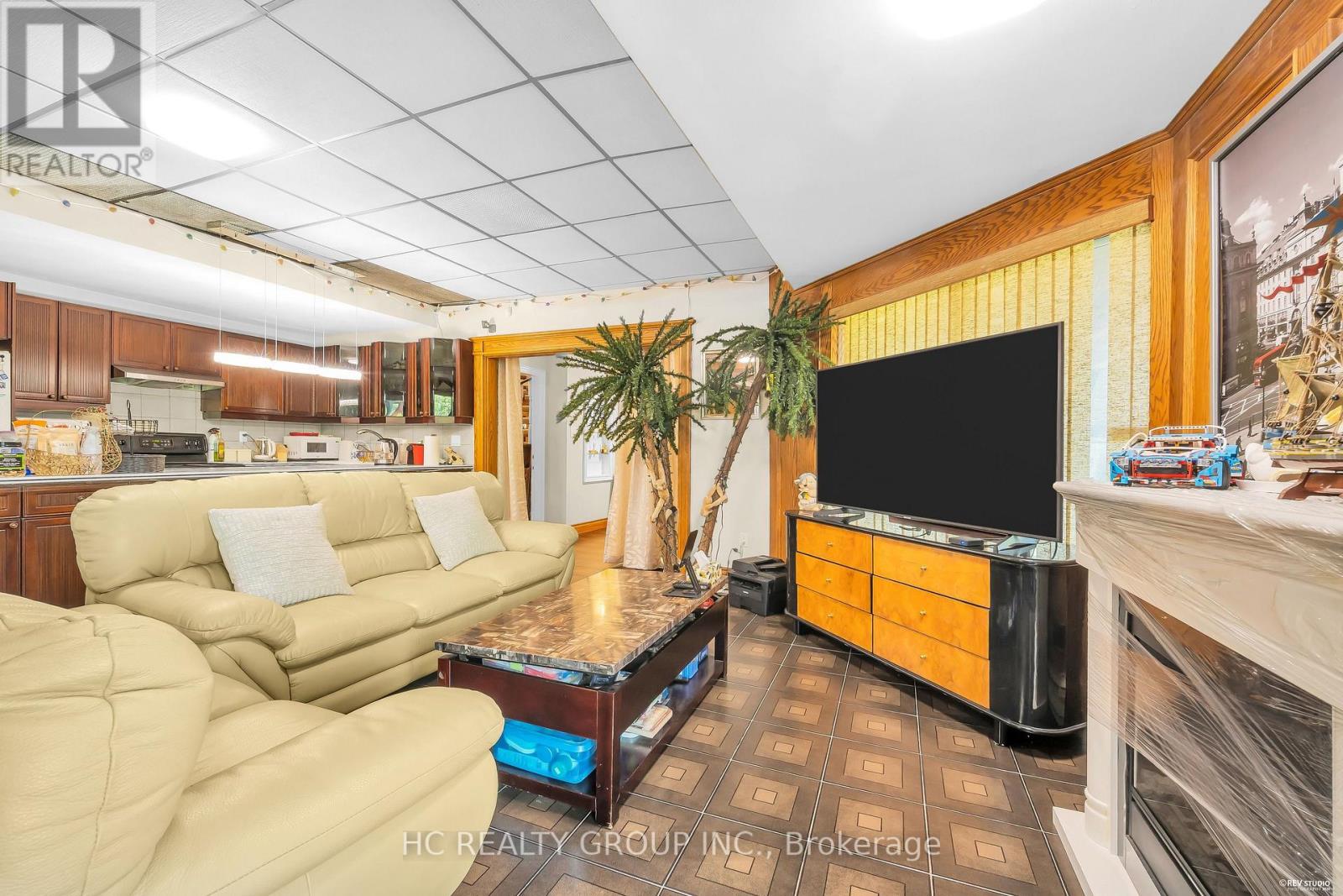 9 FORSON COURT - 36
