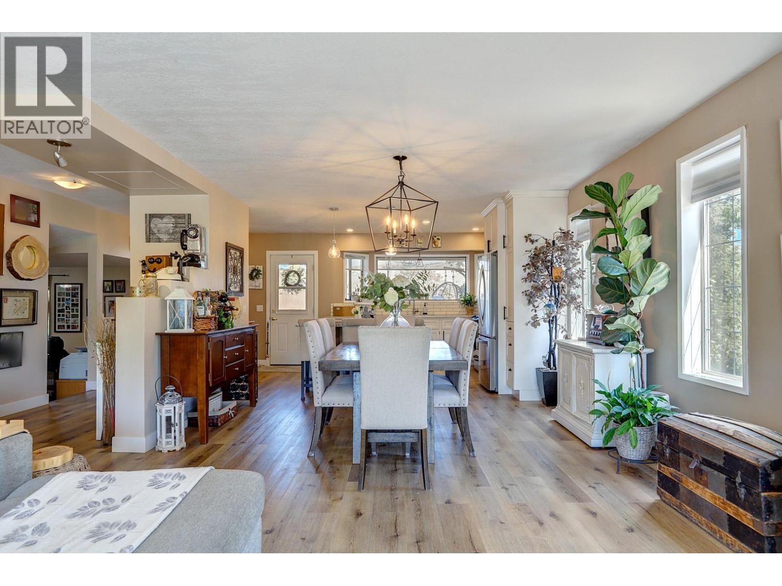 3730 Commonage Place, Vernon