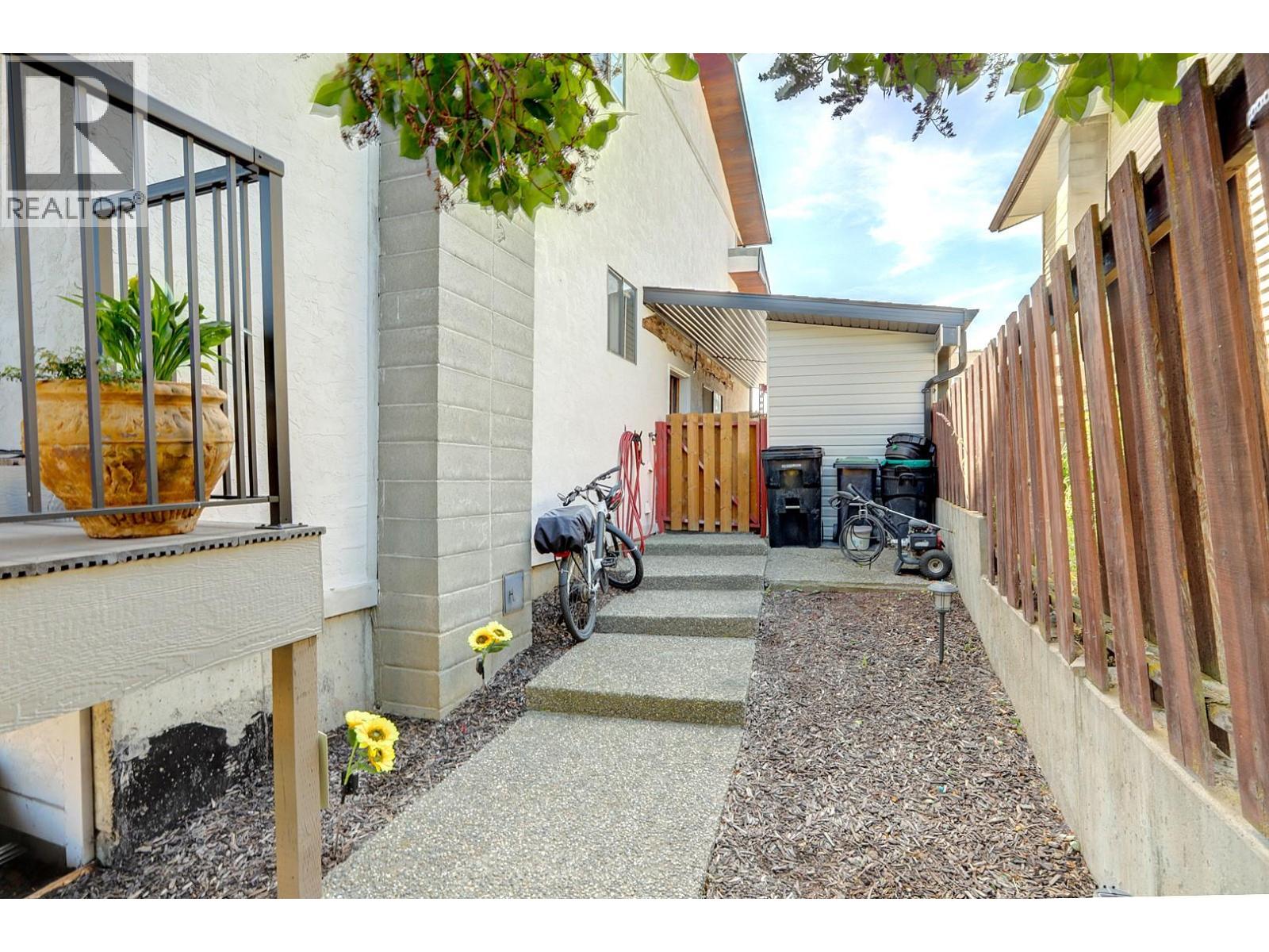 3730 Commonage Place, Vernon