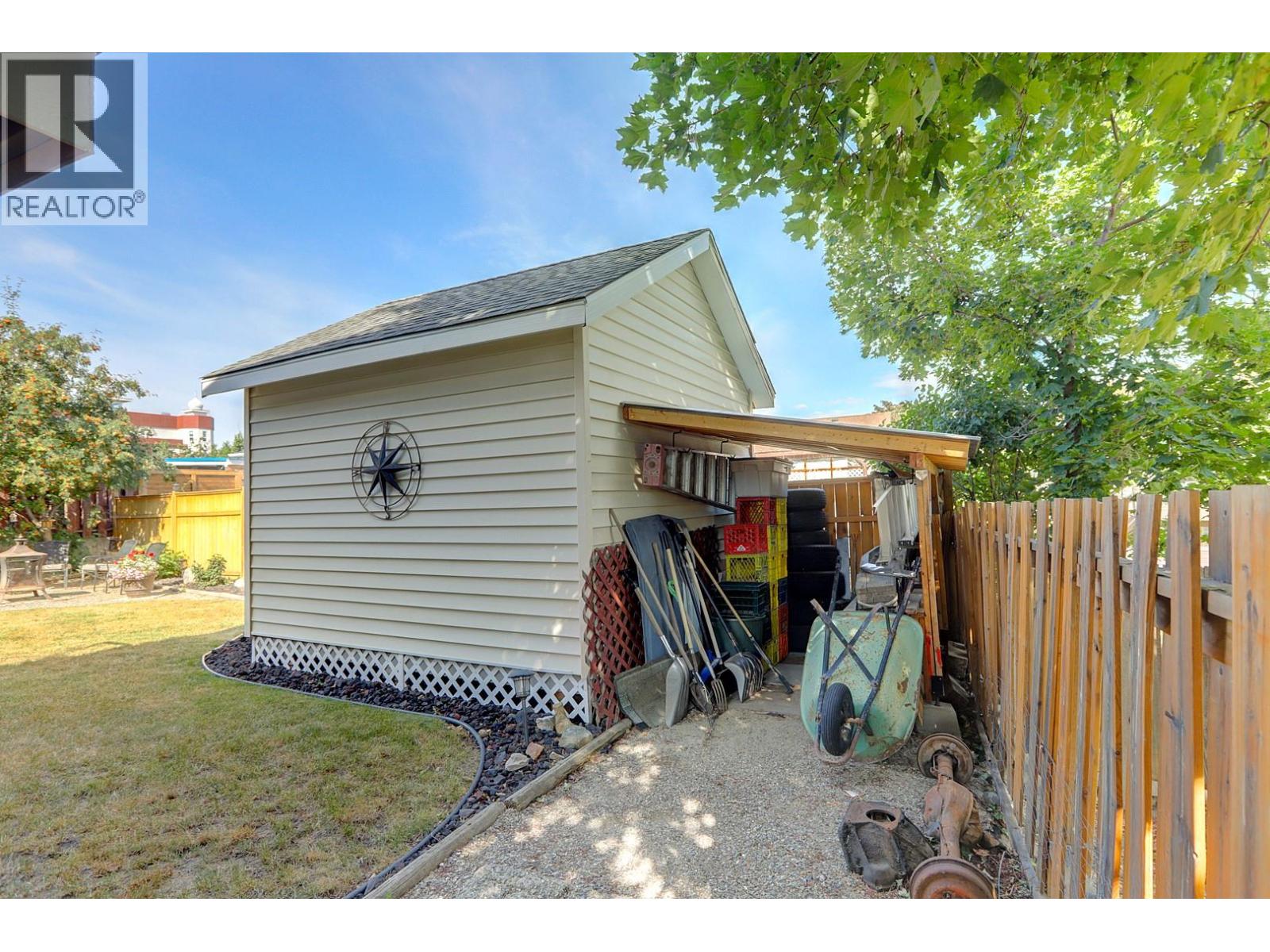 3730 Commonage Place, Vernon