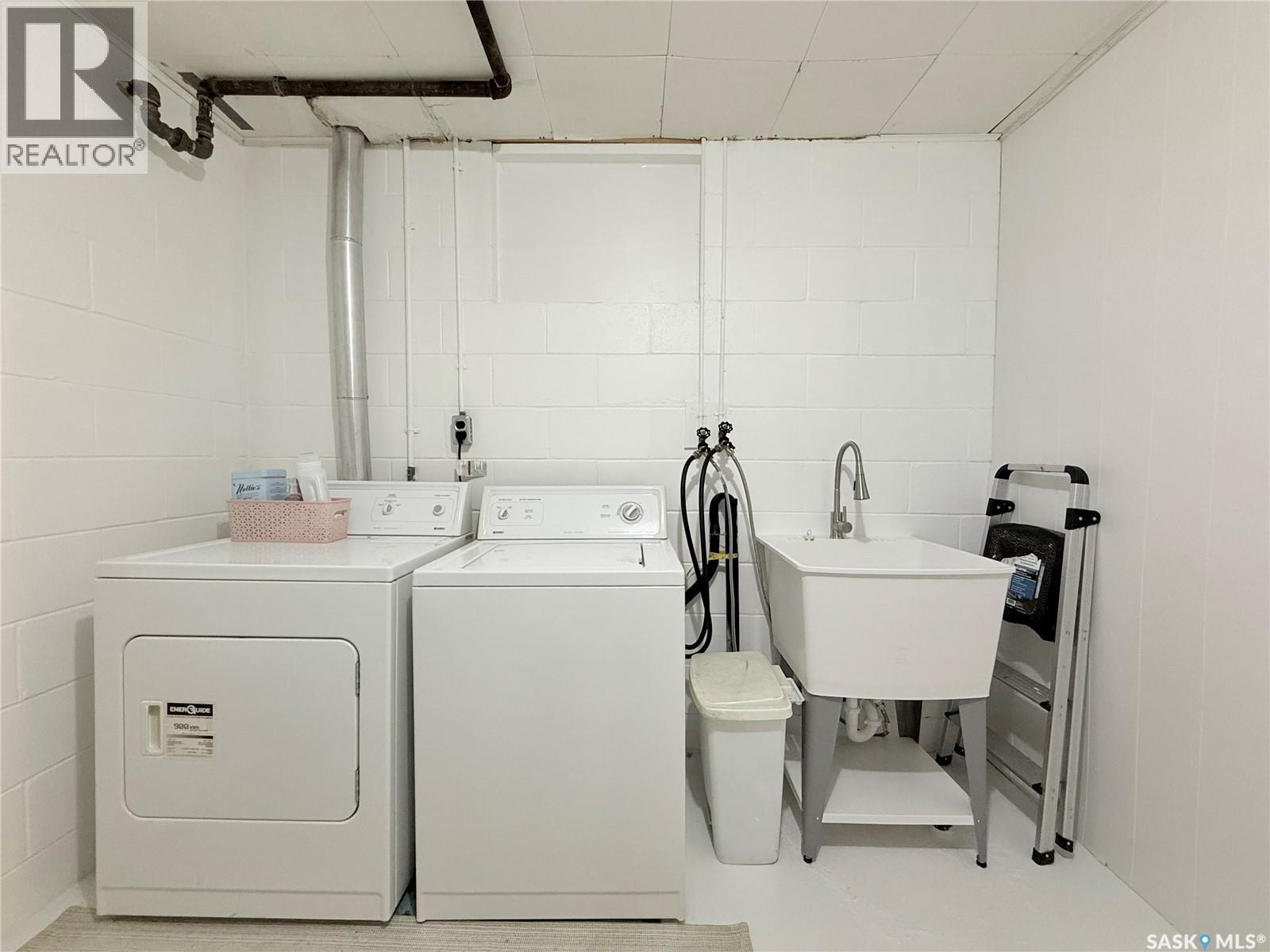 415 Park AVENUE - Image 22