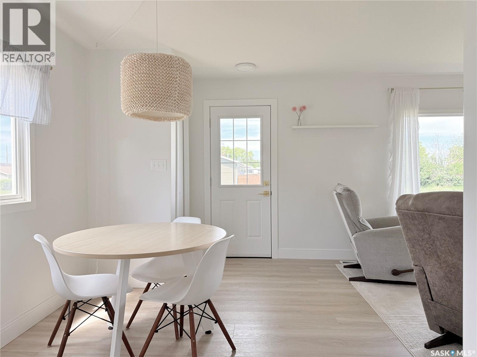 415 Park AVENUE - Image 6