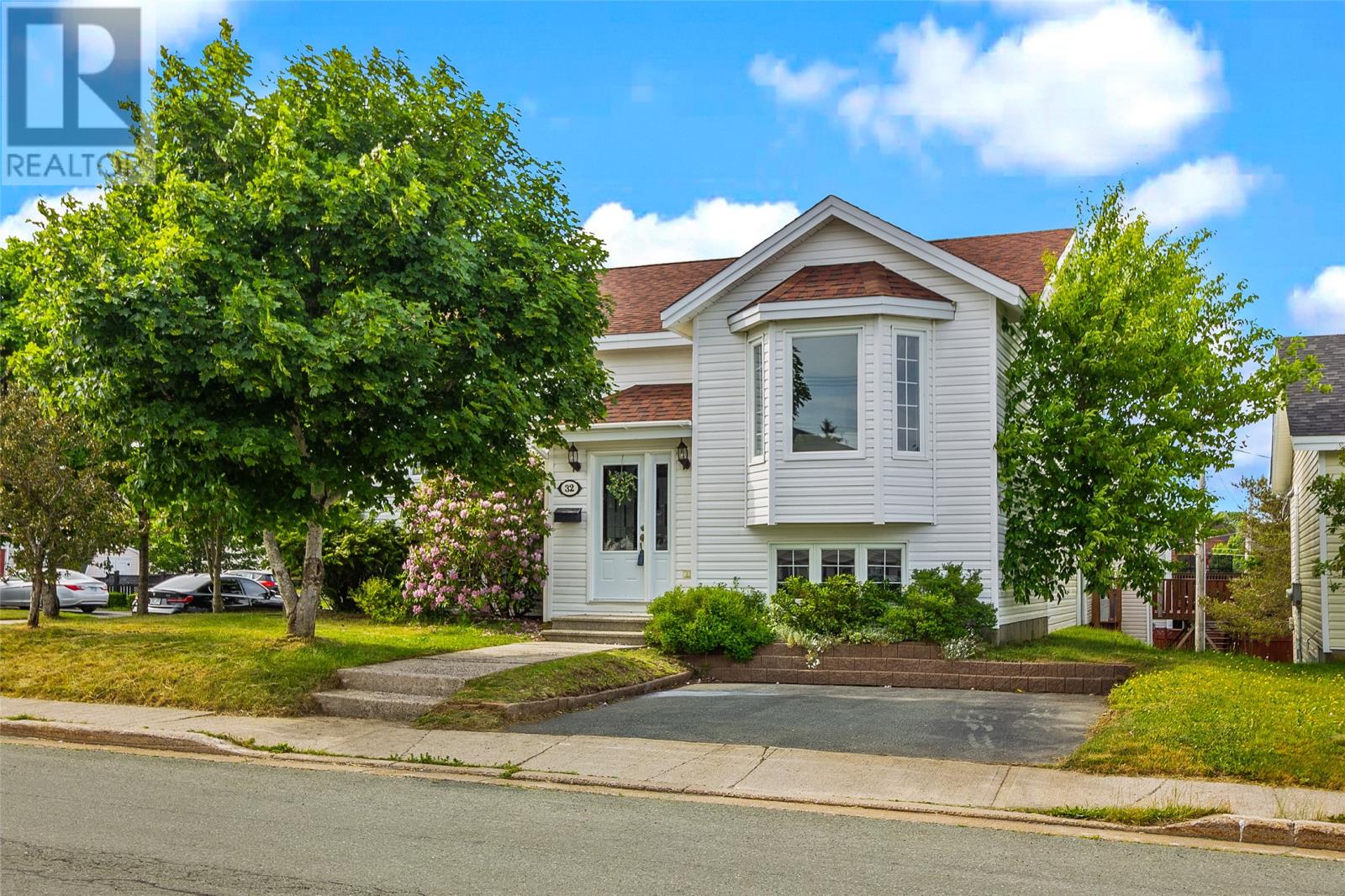 32 Penney Crescent - 2