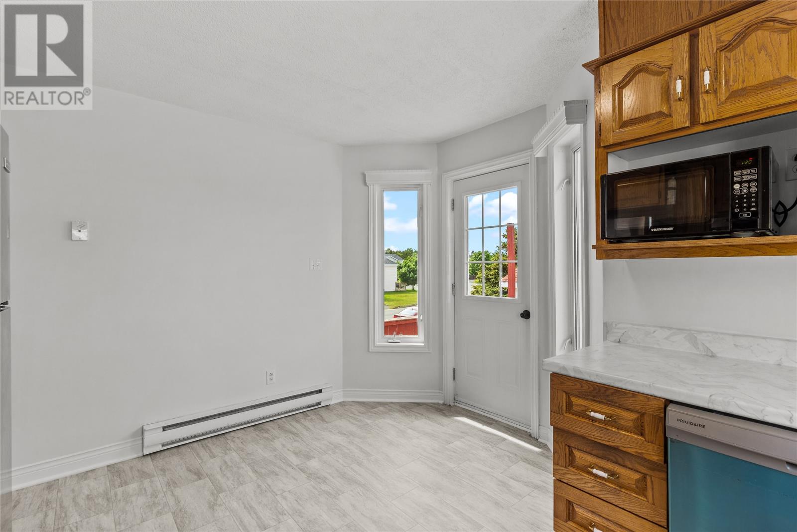 32 Penney Crescent - 13