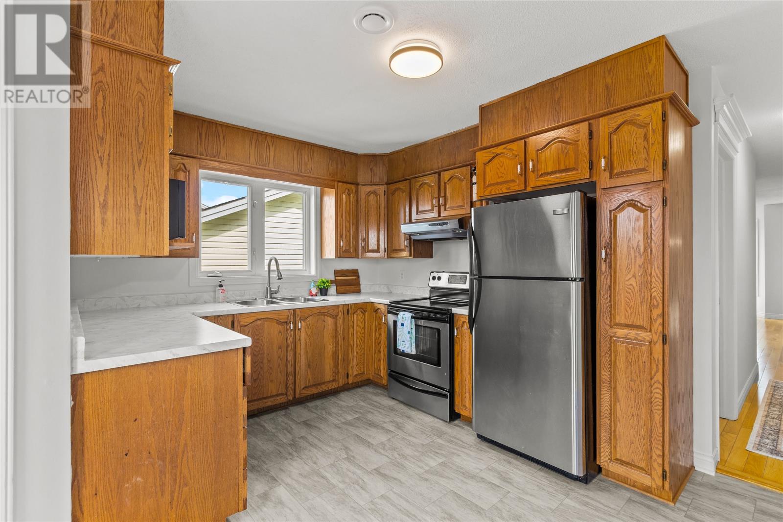 32 Penney Crescent - 11