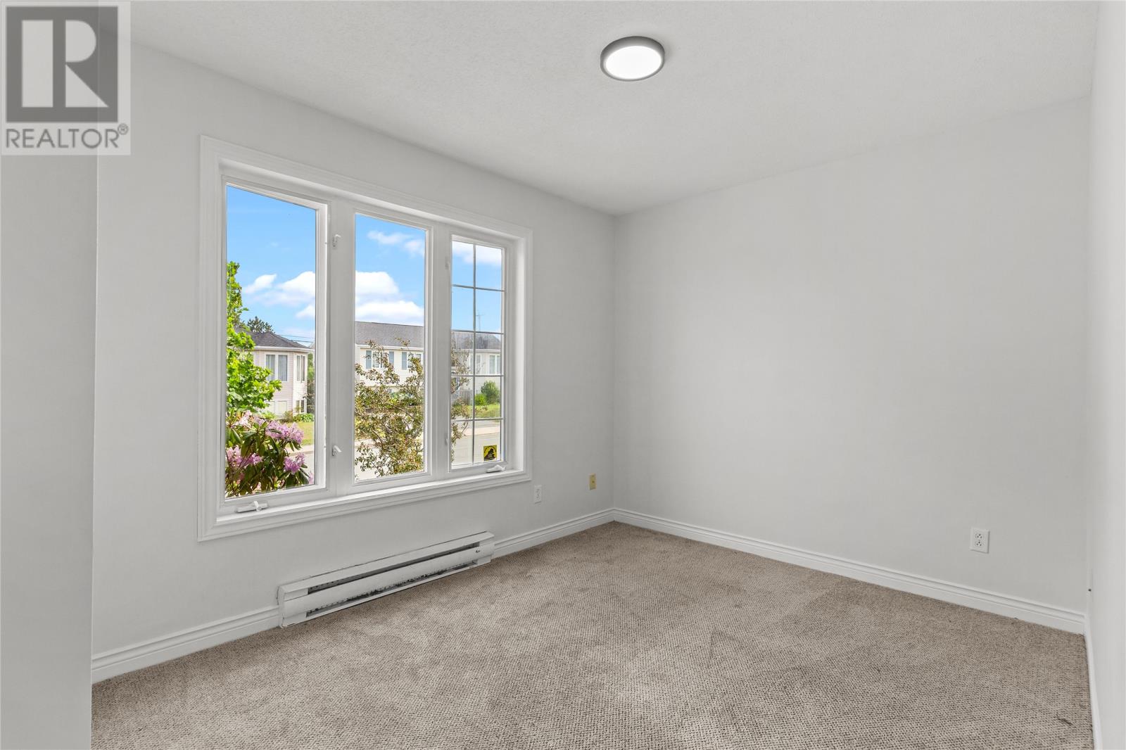 32 Penney Crescent - 18