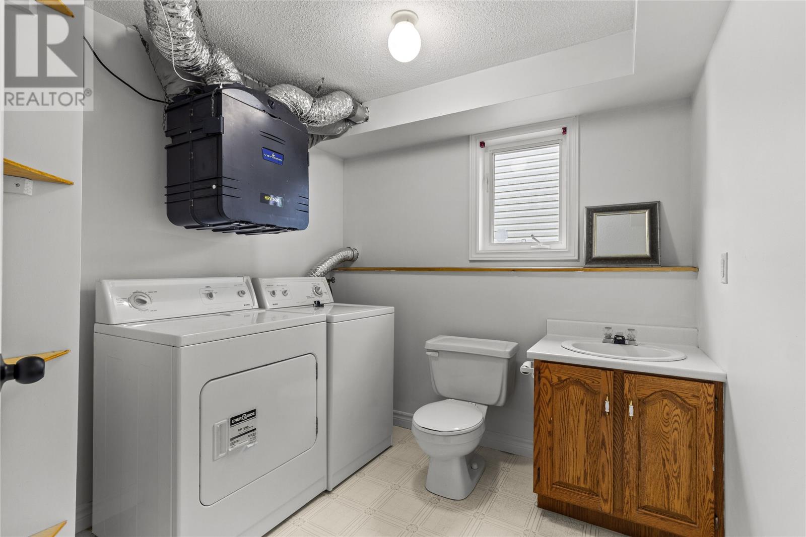 32 Penney Crescent - 19