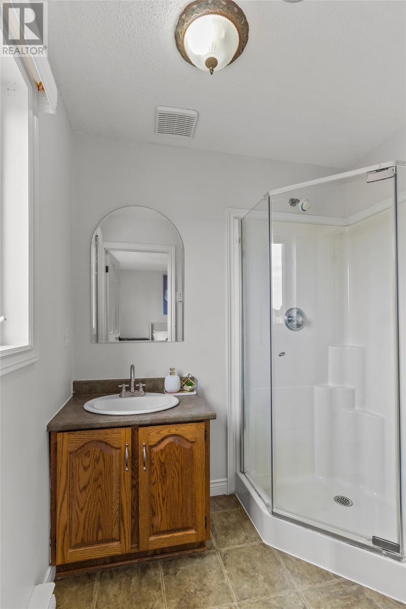 32 Penney Crescent - 16