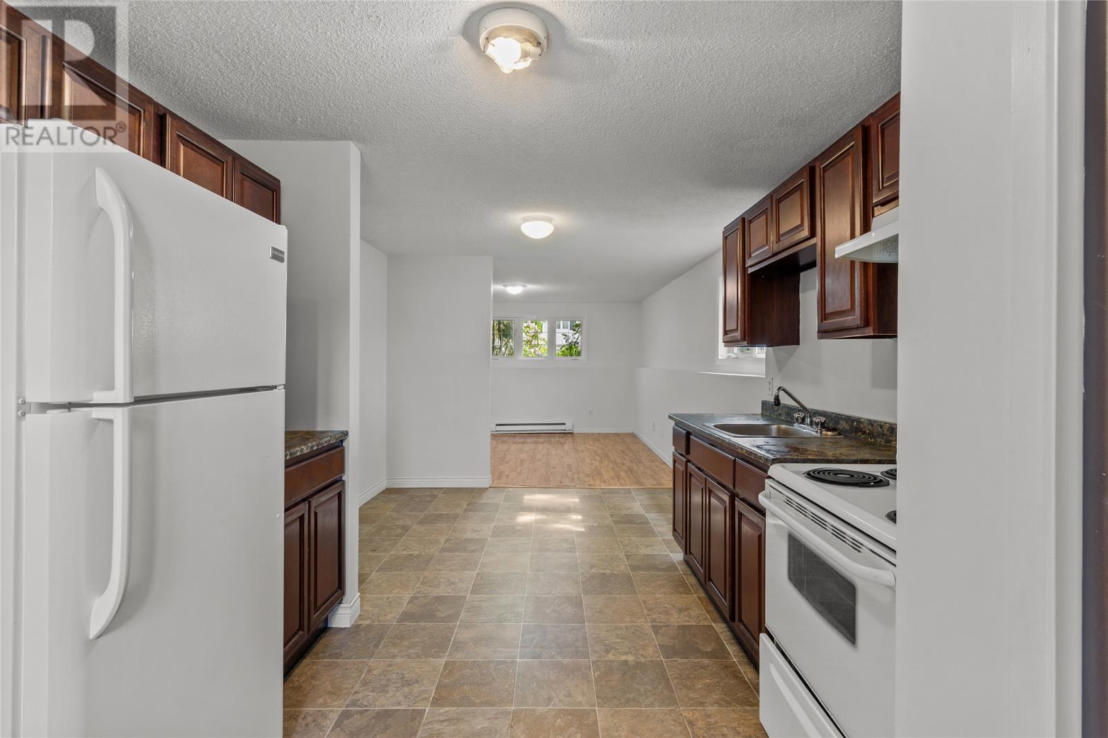 32 Penney Crescent - 25