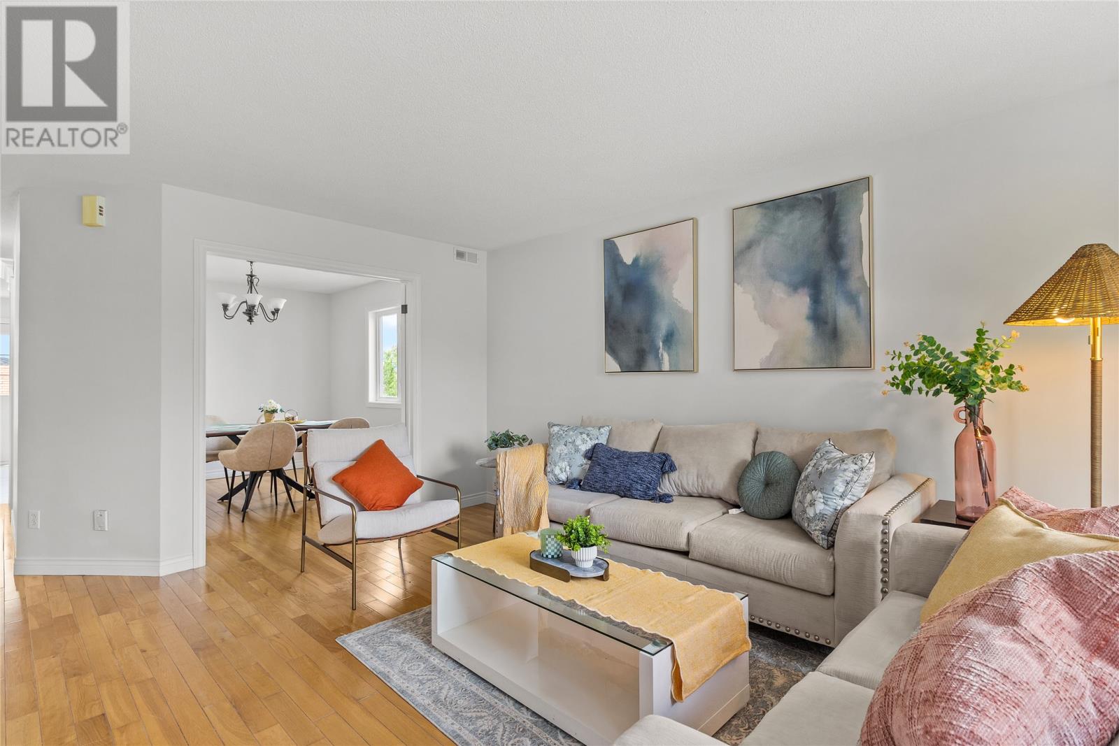 32 Penney Crescent - 6