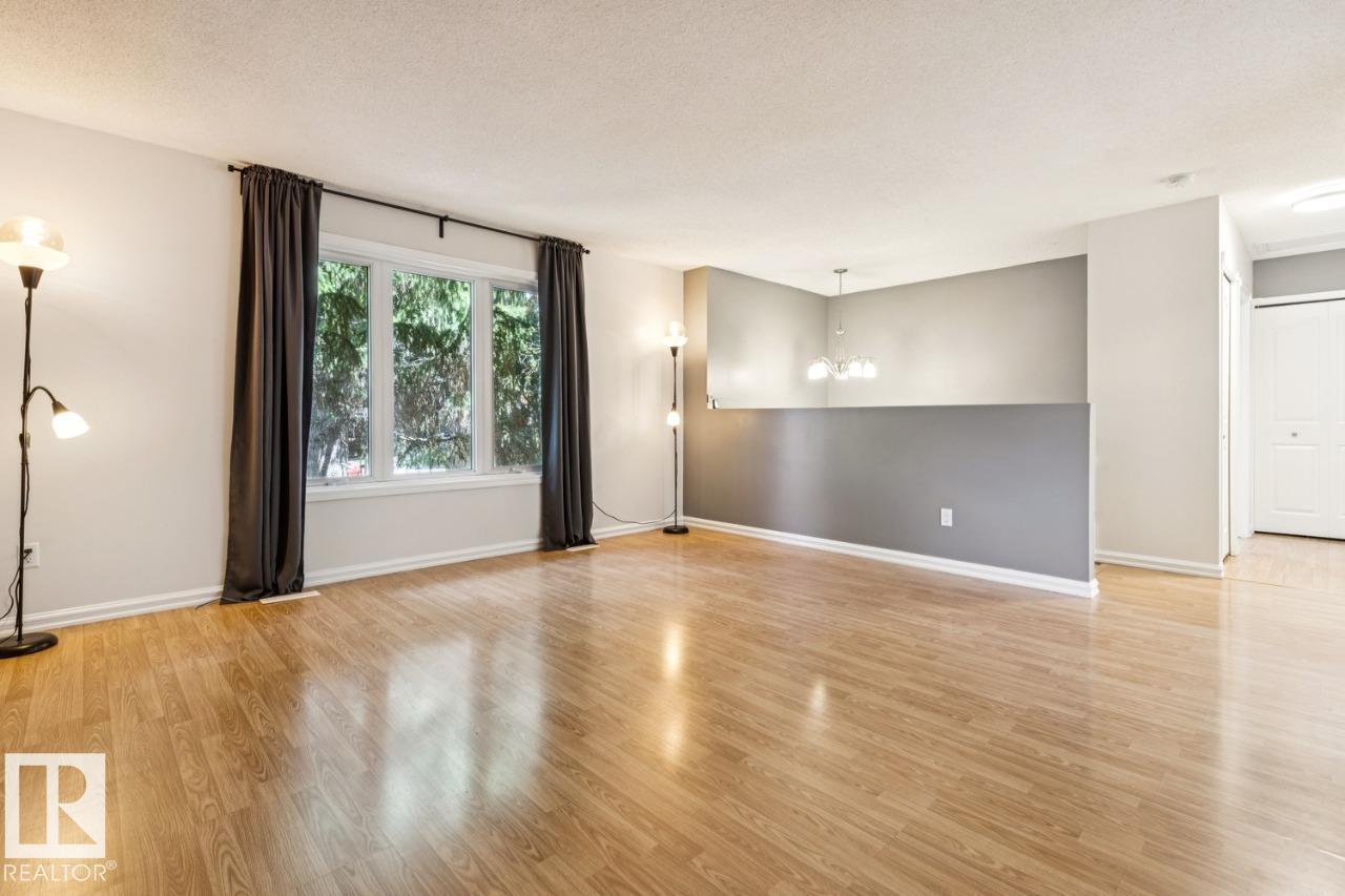 4649 16A AV NW - 4
