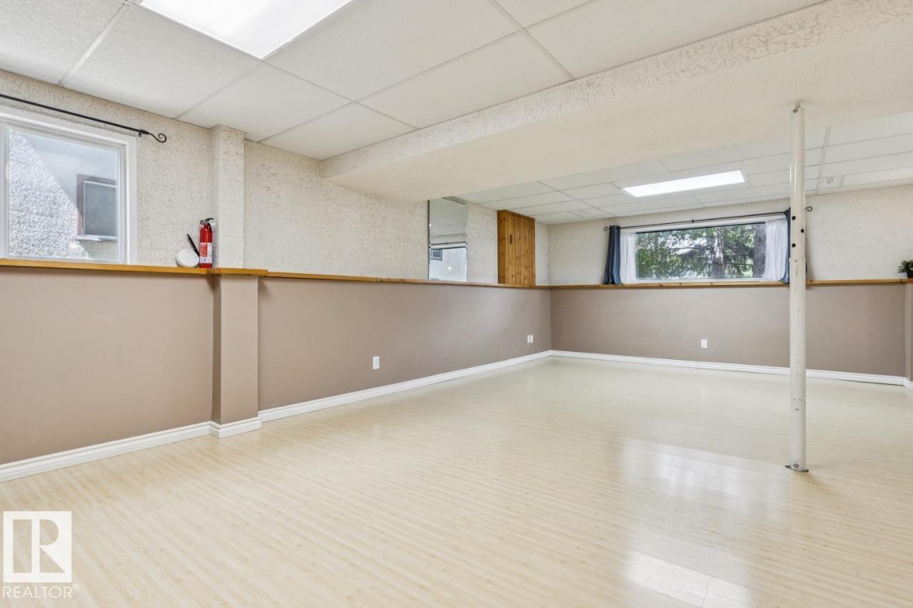 4649 16A AV NW - 14