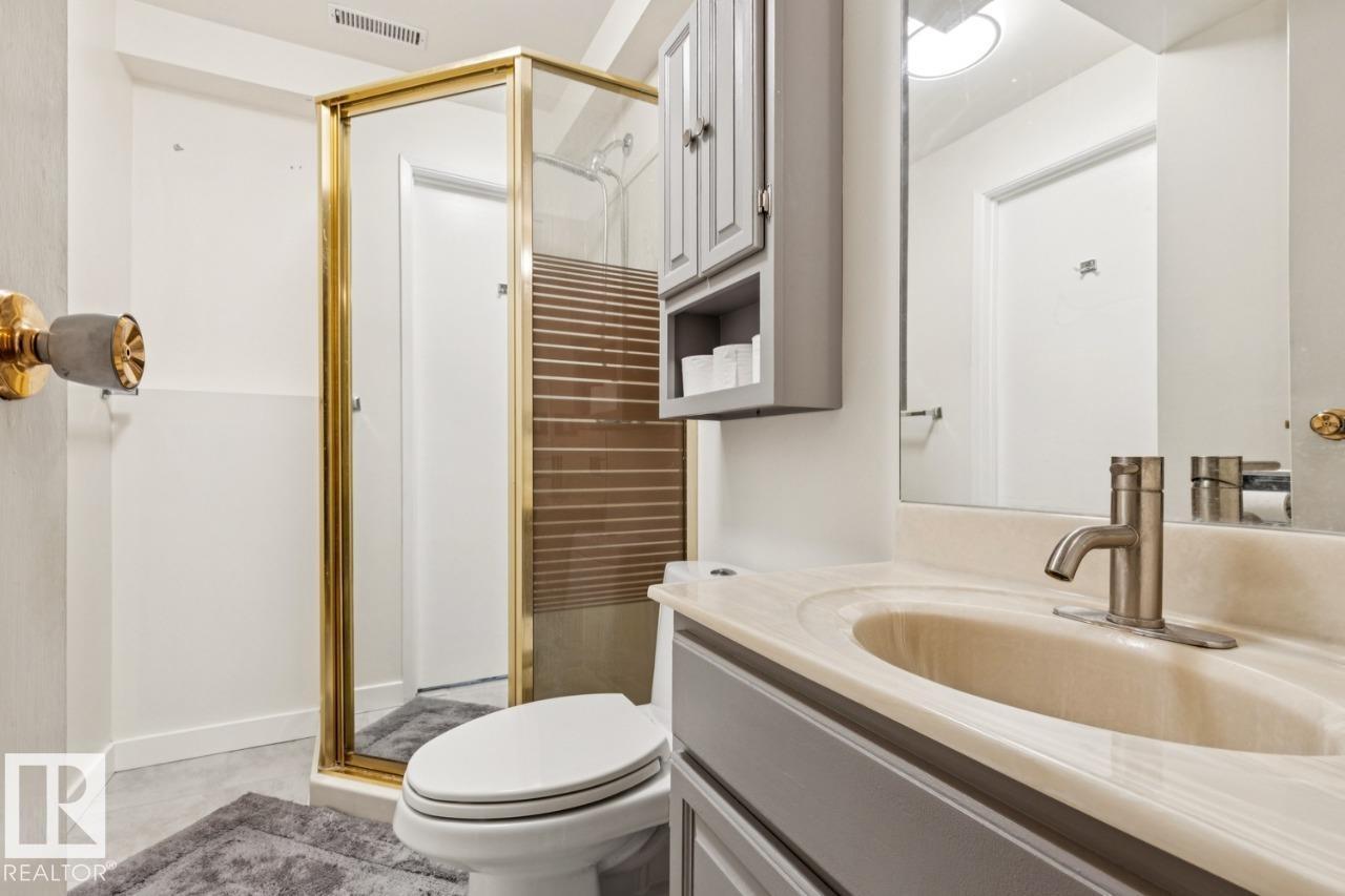 4649 16A AV NW - 20