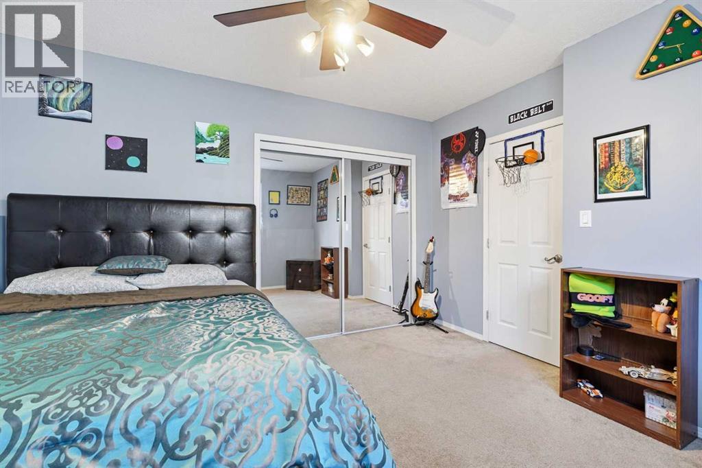219 Lampard Crescent - 27