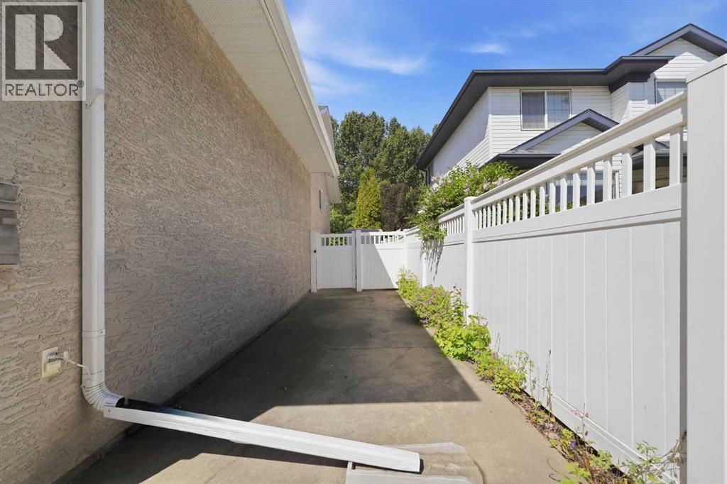 219 Lampard Crescent - 33