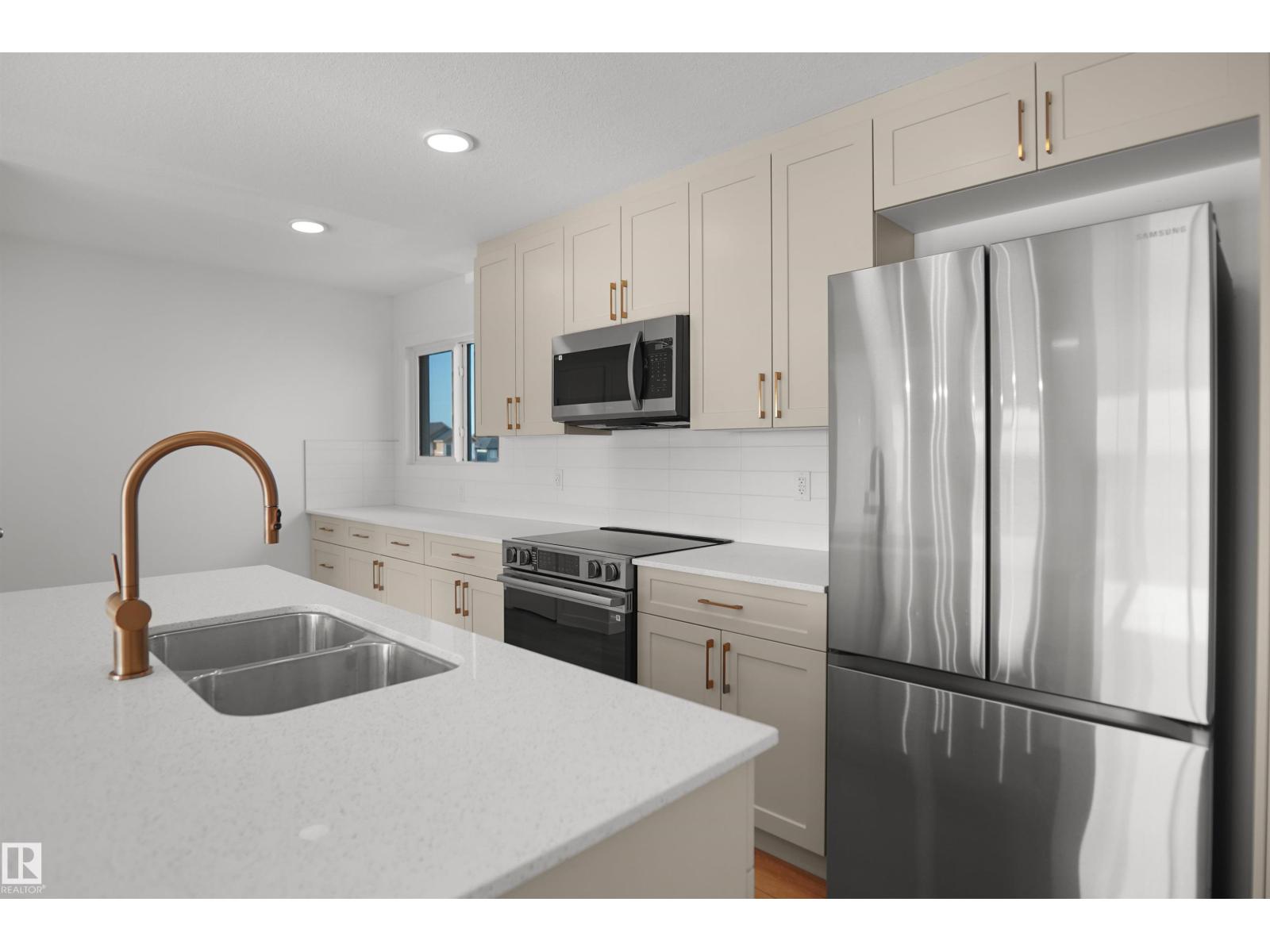 525 ASTER DR NW - Image 12
