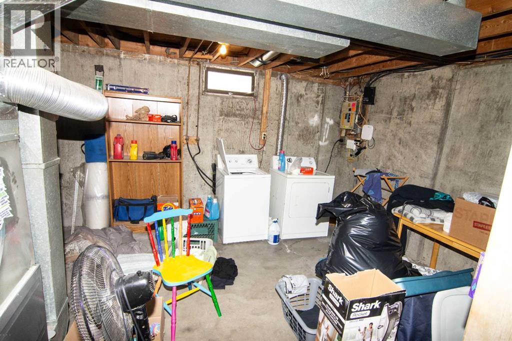 5502 Temple Road NE - 21