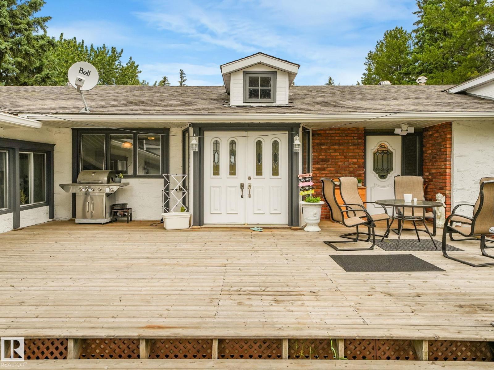10912 5 AV SW SW - 2