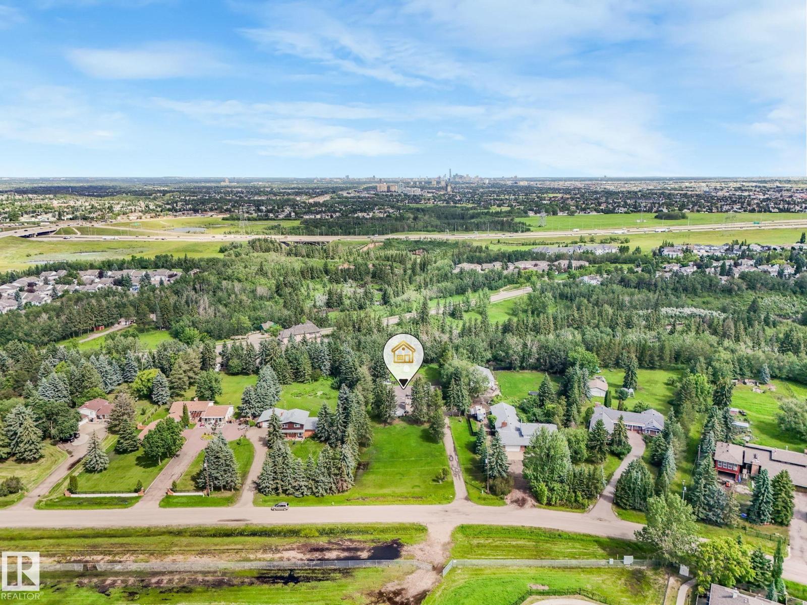 10912 5 AV SW SW - 12