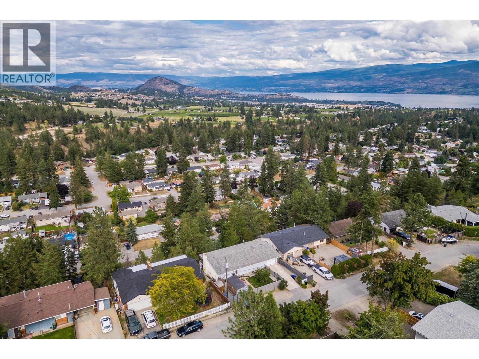 3273 McLeod Road - 45