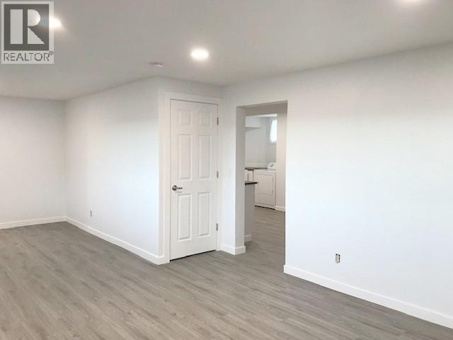 3273 McLeod Road - 58