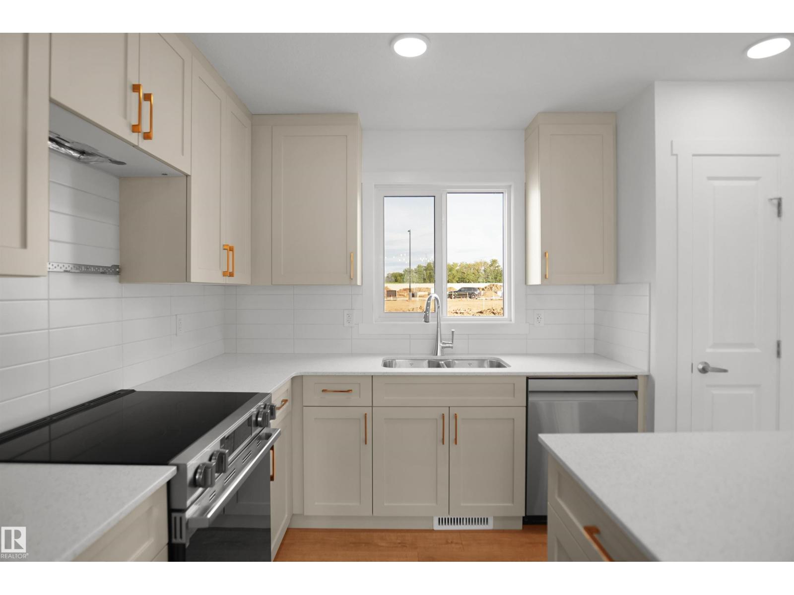 423 ASTER DR NW - 10