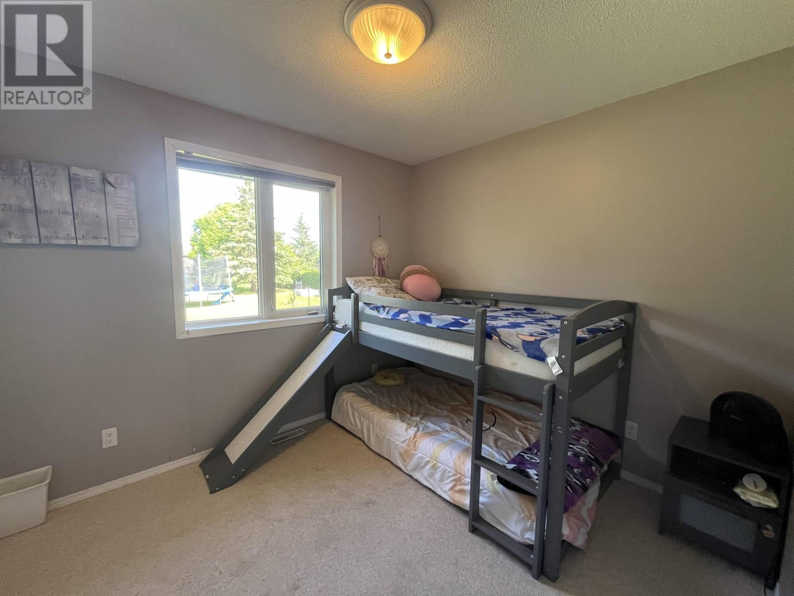 8 Maple Place - 17