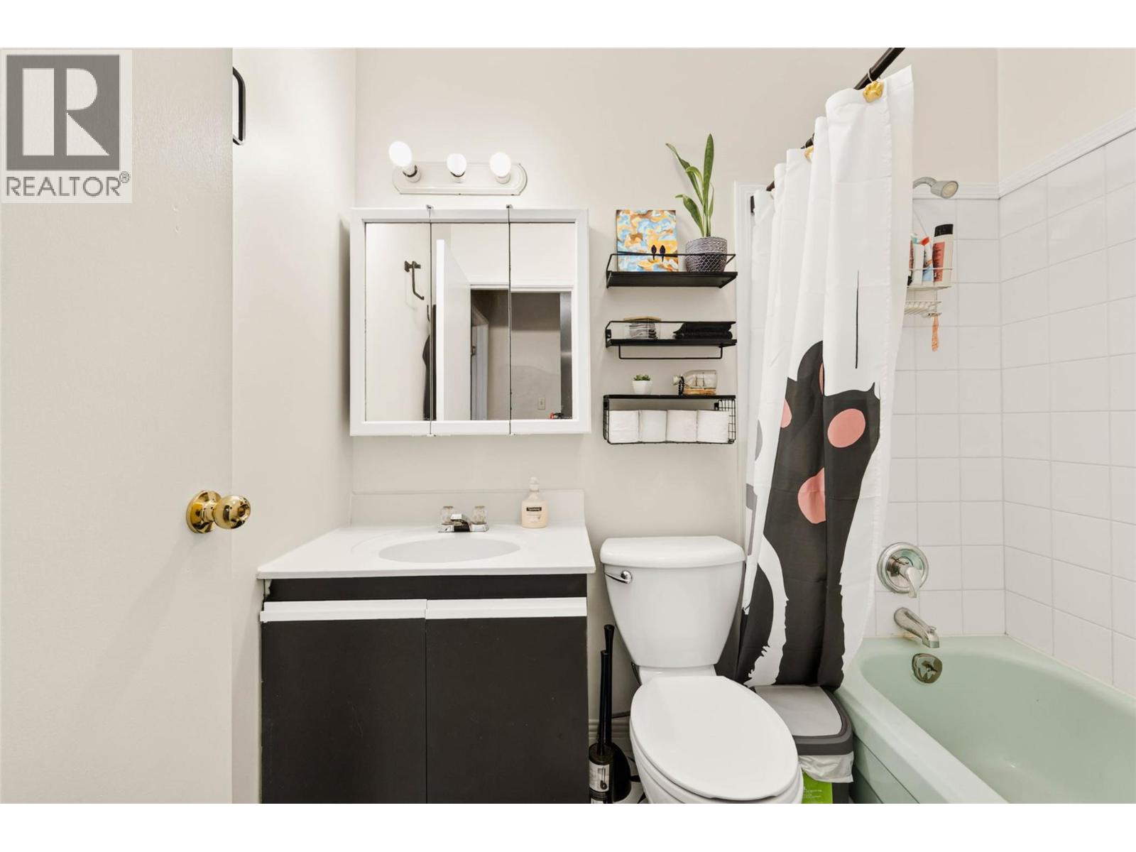 429 RICHARDS W Street - 29