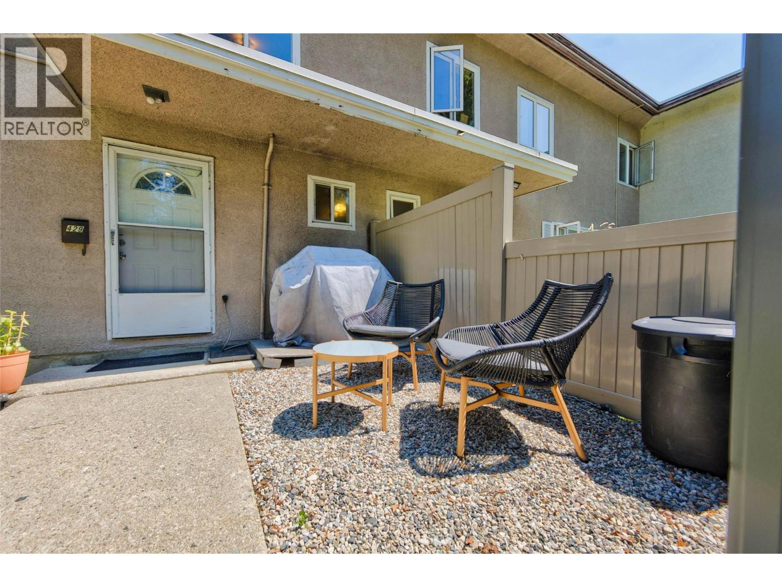 429 RICHARDS W Street - 34