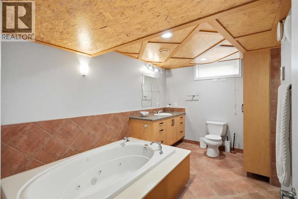 10012 Willowview Road SE - 23