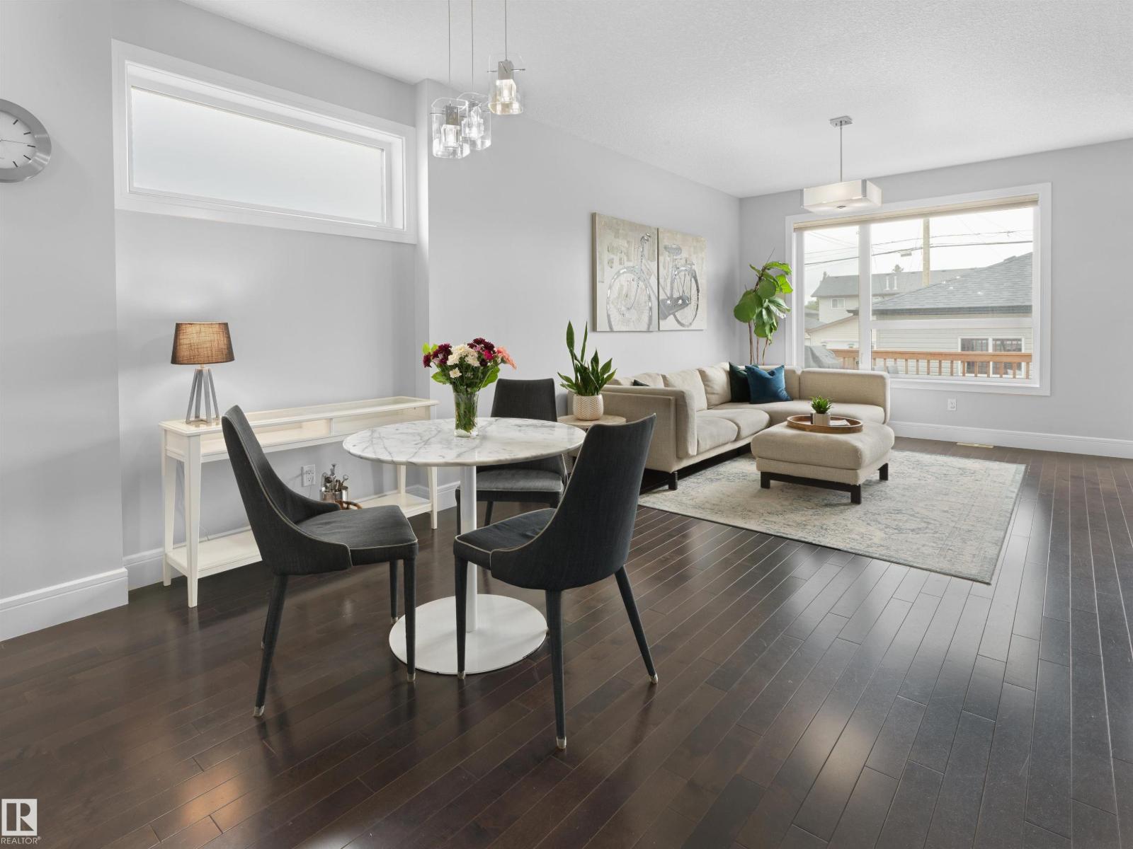 9313 152 ST NW - 12