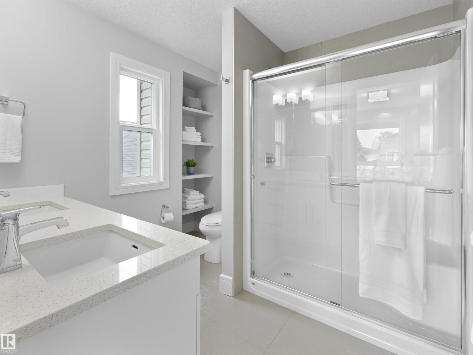 9313 152 ST NW - 24
