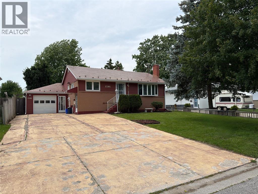 1201 GIFFEL ROAD - 1
