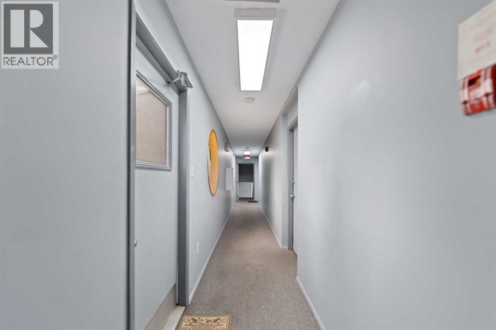 2312 1 Street NW - 10