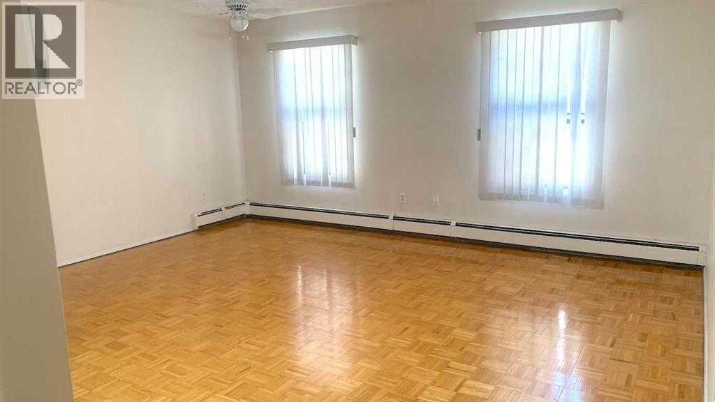 2312 1 Street NW - 23