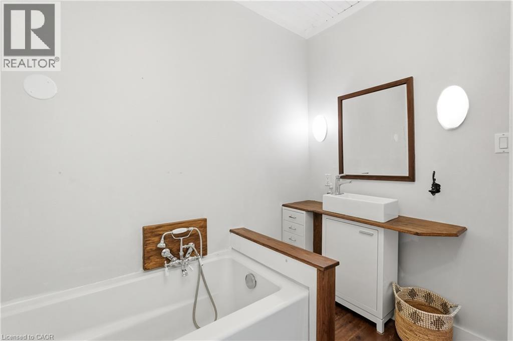 356 HUGHSON Street - 22