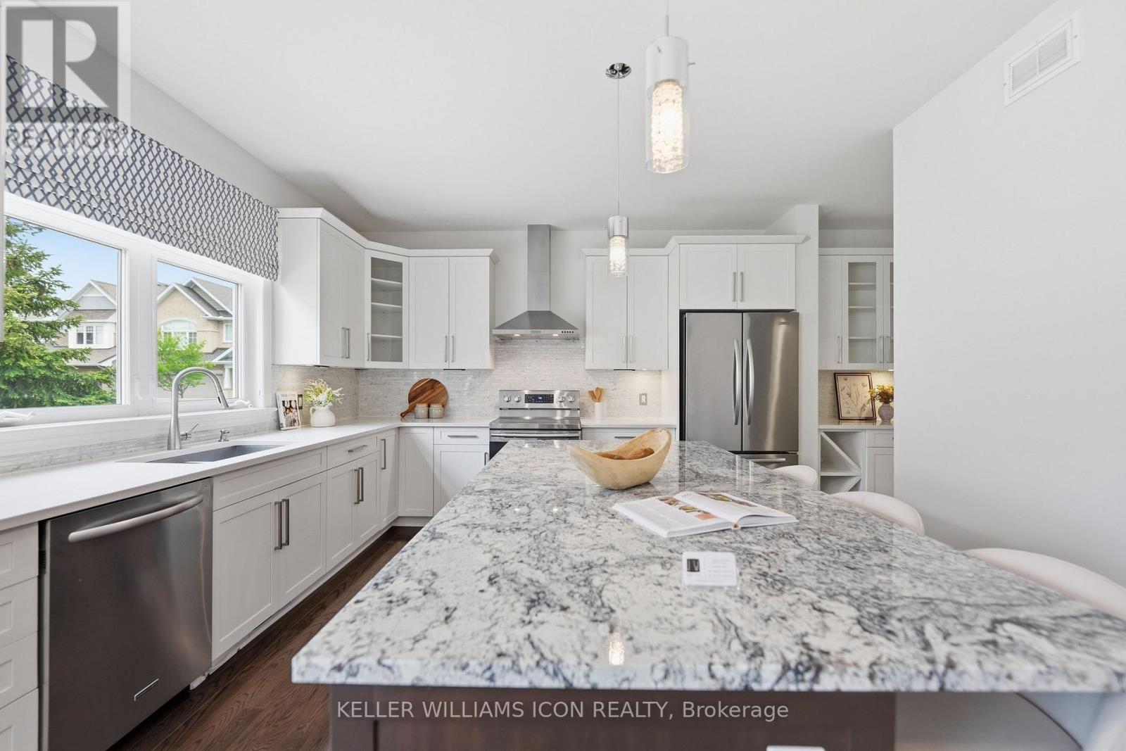 101 BRAMBLING WAY - 20