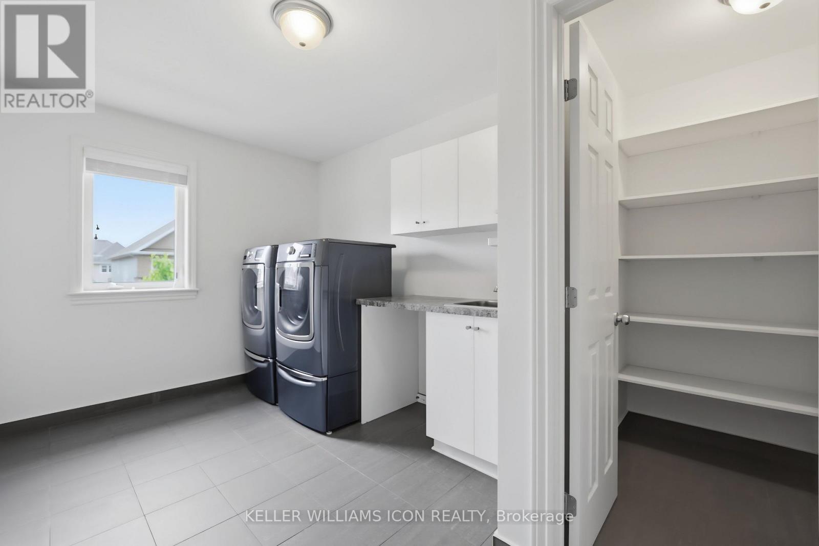 101 BRAMBLING WAY - 37