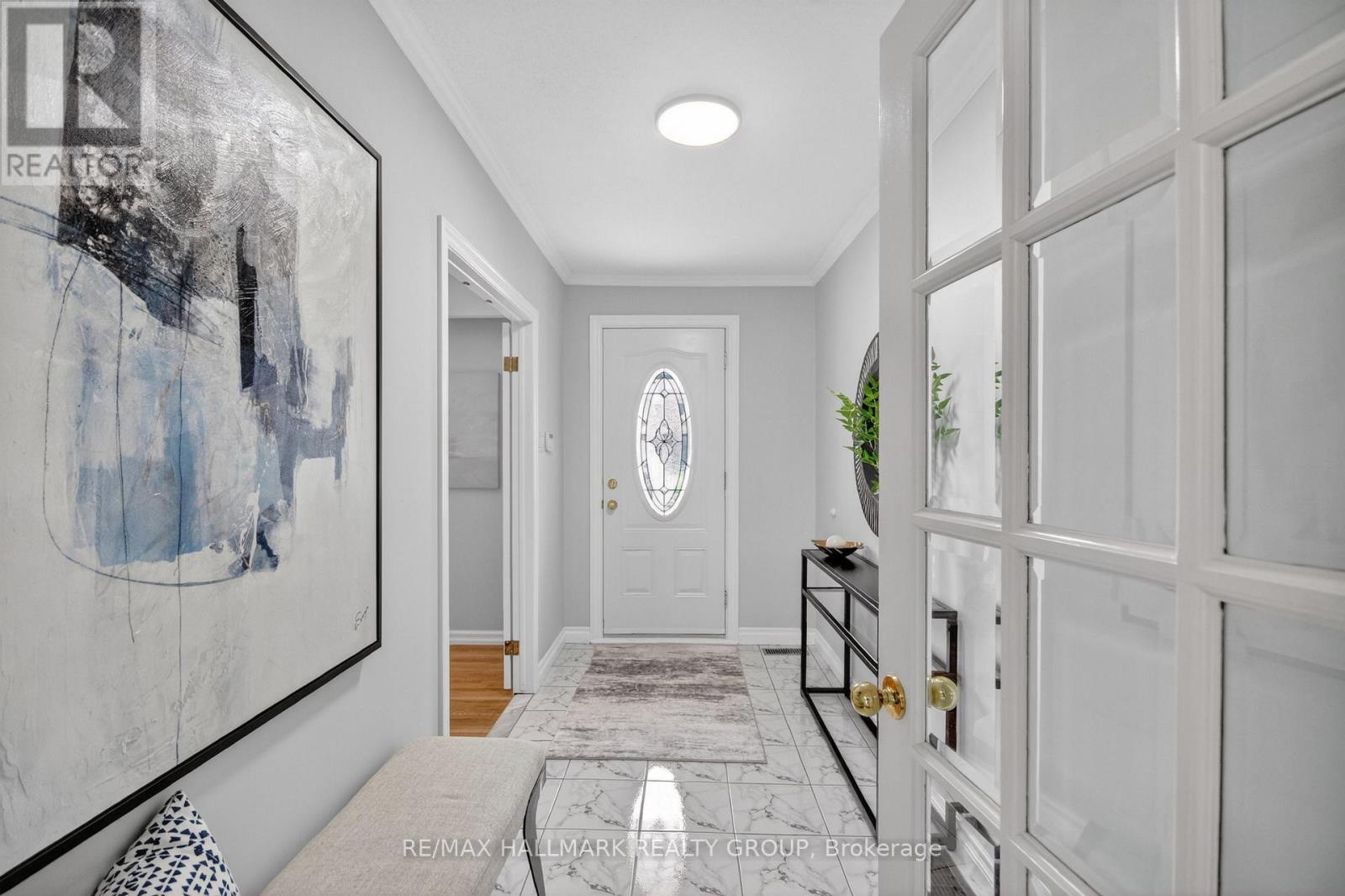 37 PARKWOOD CRESCENT - 28