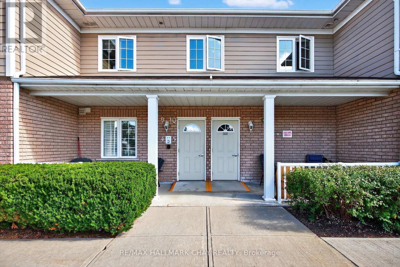 #10 222 STEEL STREET - 13