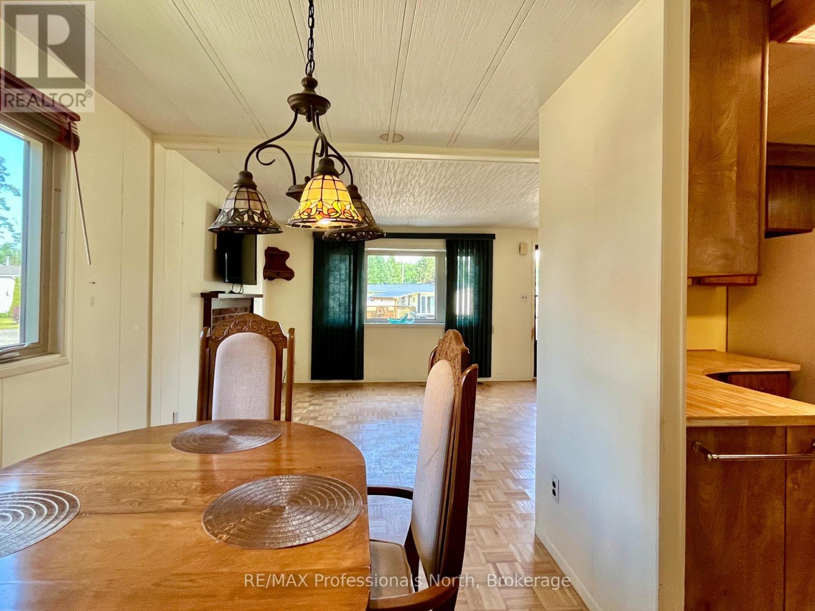 1034 EIGHTH LANE - 18