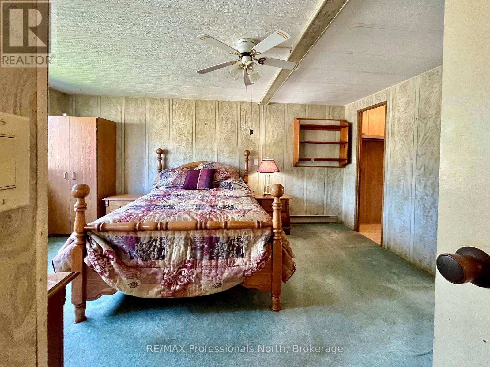1034 EIGHTH LANE - 27