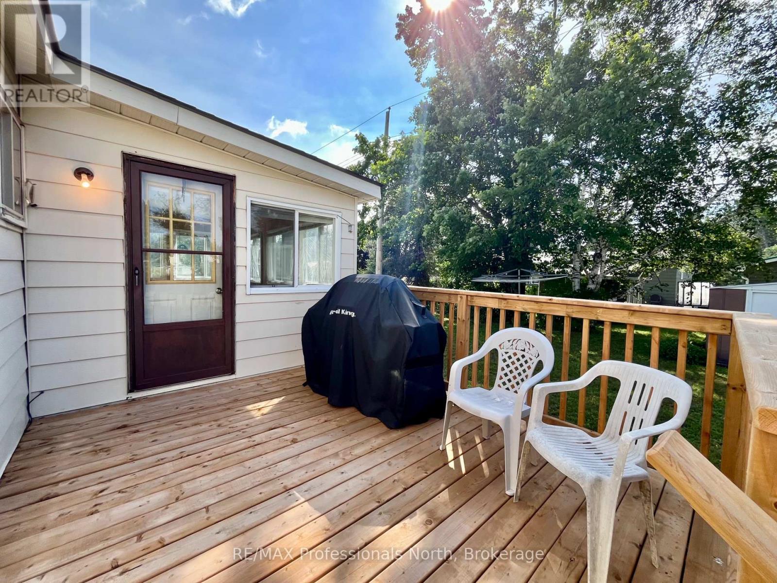 1034 EIGHTH LANE - 38