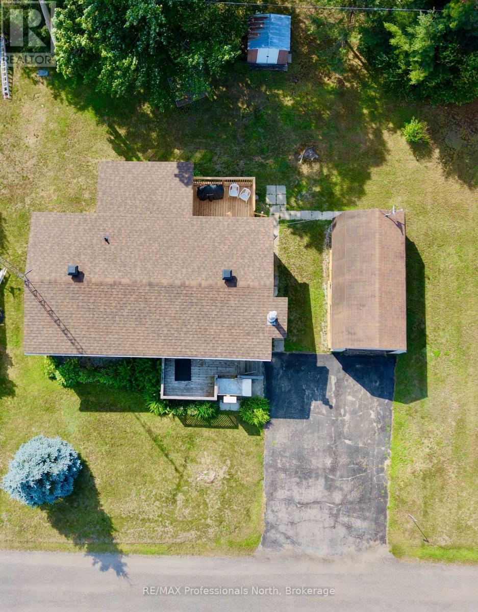 1034 EIGHTH LANE - 42