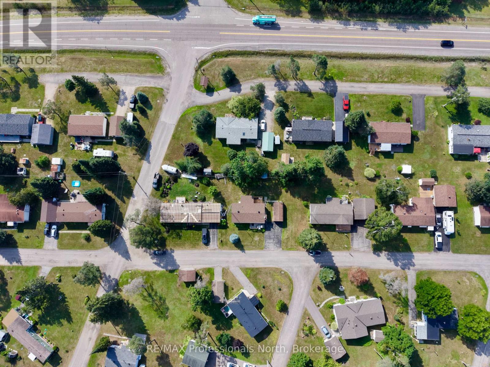 1034 EIGHTH LANE - 44
