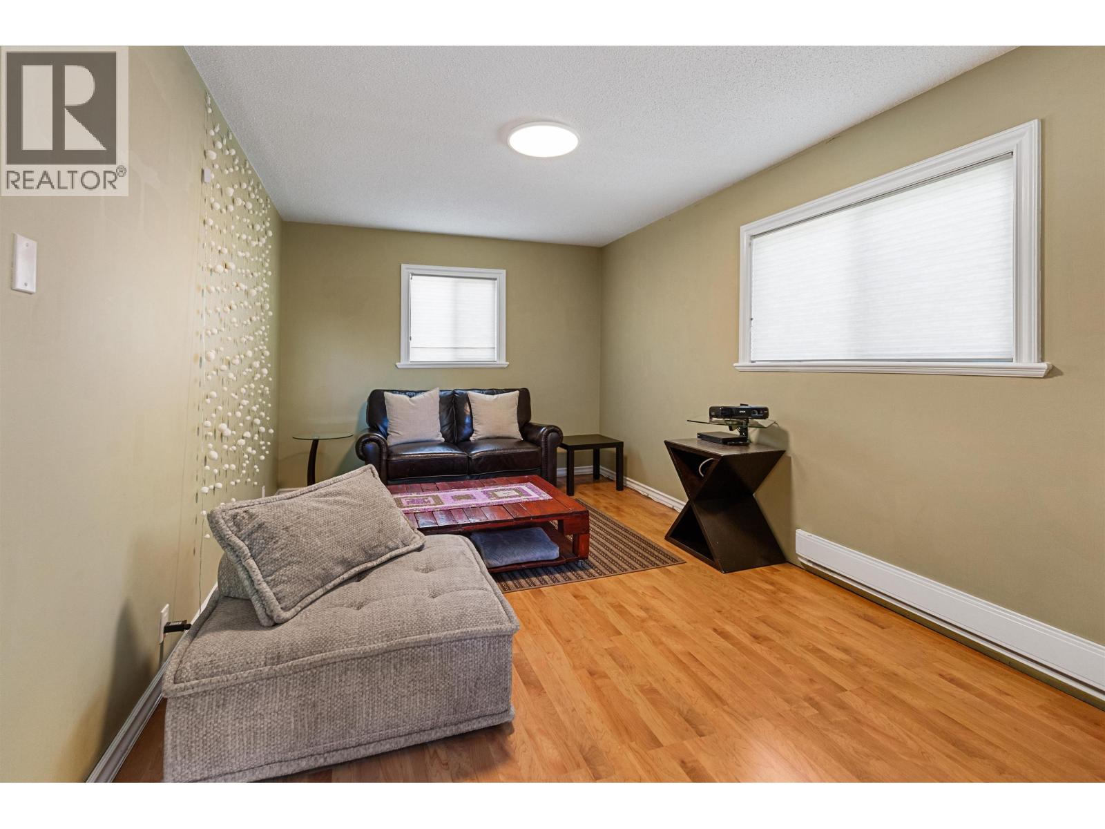 Photo 19 of 38 — 2150 LAURIER CRESCENT · Prince George, BC