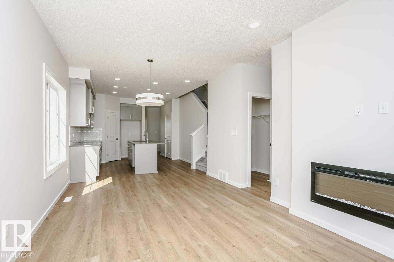 303 EDGEMONT DR NW - 6